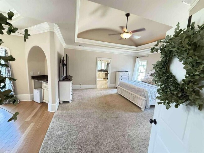 Building Photo - 1399 Traditions Way