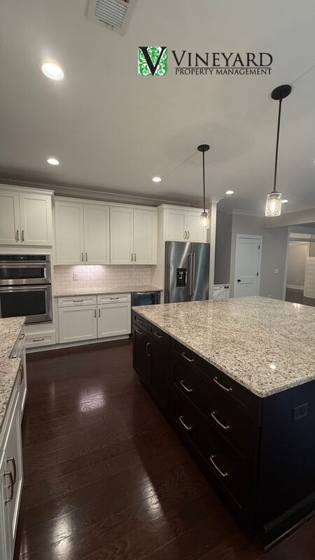 Building Photo - 44 Sparkleberry Ln W