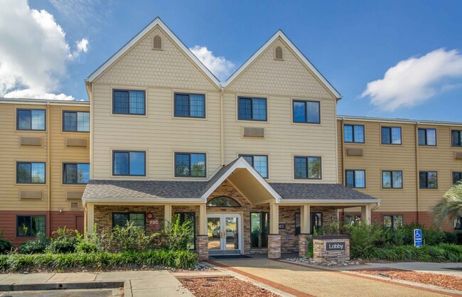Building Photo - 5045 N Arco Ln
