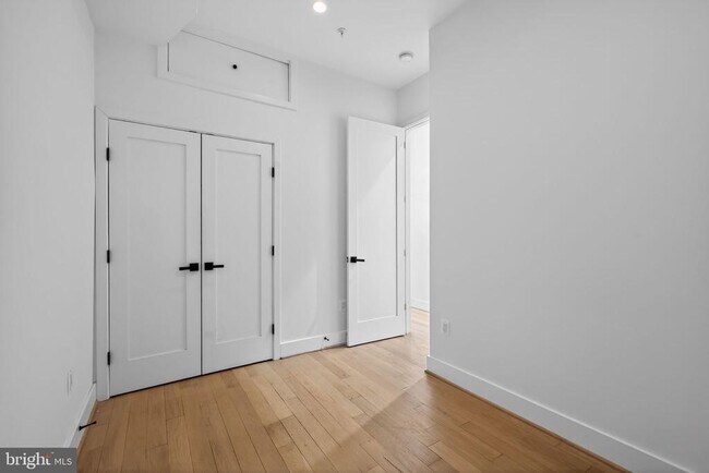 Building Photo - 1808 S St NW