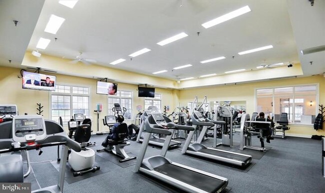 Building Photo - 13901 Belle Chasse Blvd