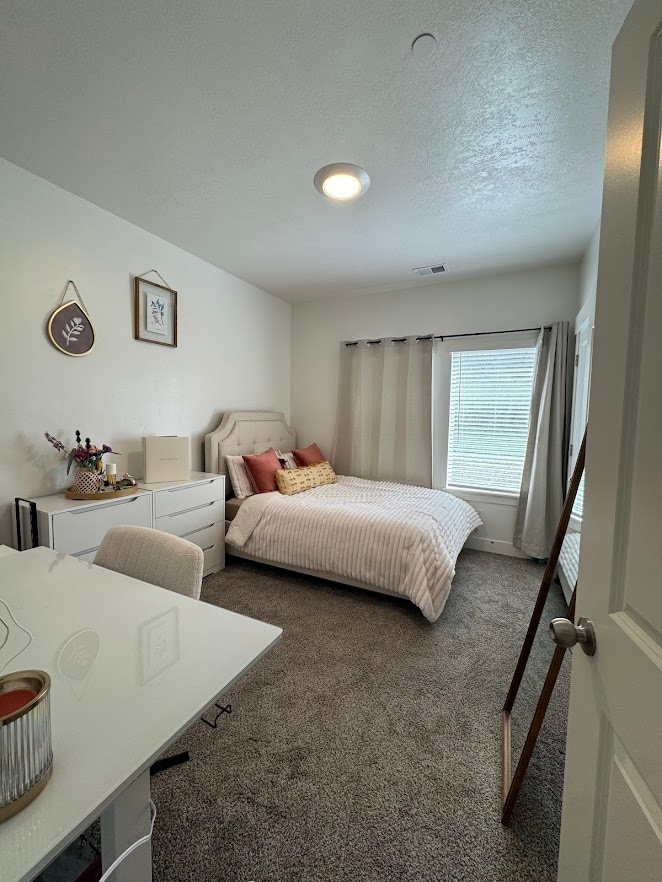 Building Photo - 3120 S 200 W