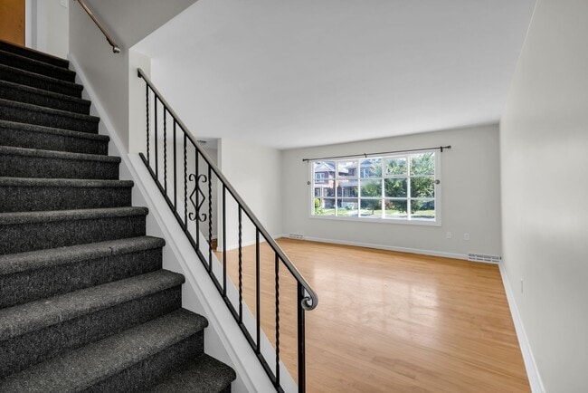 Building Photo - Spacious 4-Bedroom, 2.5-Bath Home – West E...