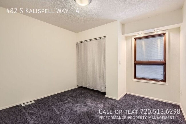 Building Photo - 482 S Kalispell Way