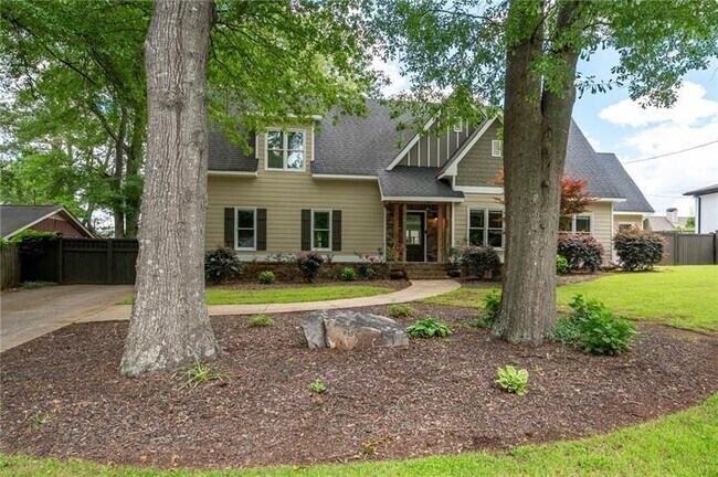 Building Photo - 2356 Pinkney Dr