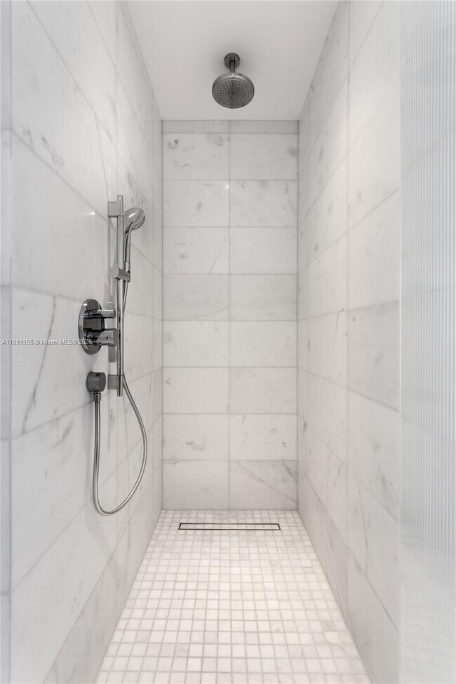 Building Photo - 500 Alton Rd