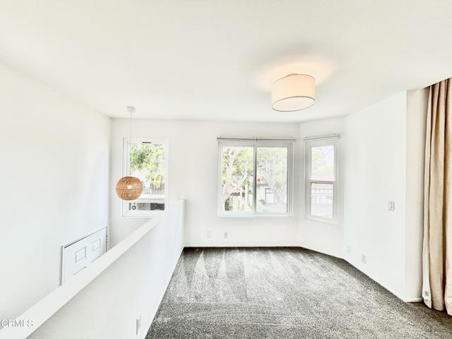 Building Photo - 2287 Martinique Ln