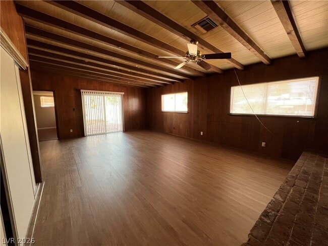 Building Photo - 1425 Wengert Ave