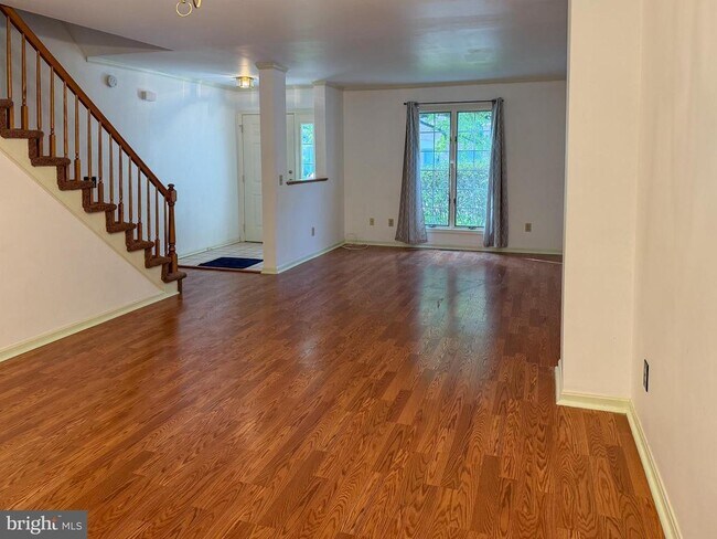 Building Photo - 4732 Weatherhill Dr