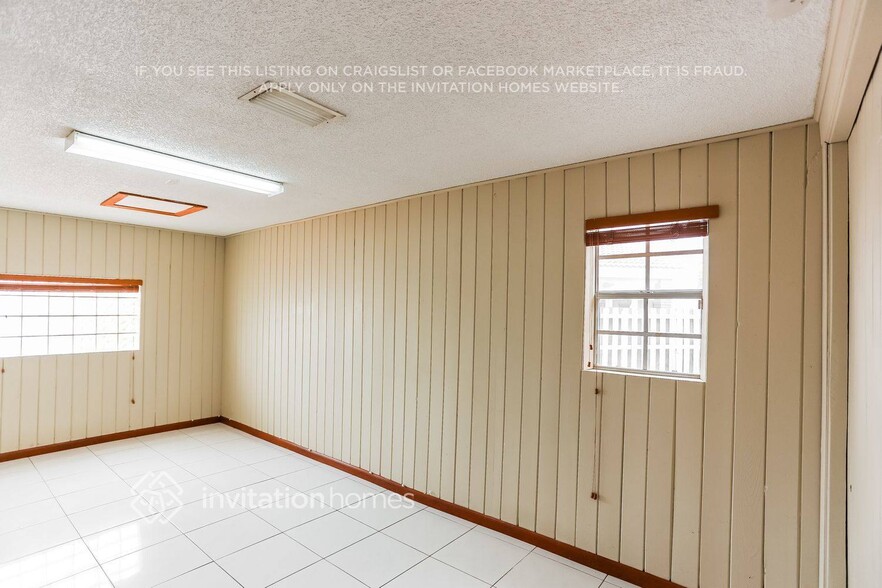 Building Photo - 8927 SW 108th St