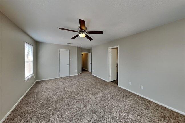 Building Photo - 12258 Cardston Ct