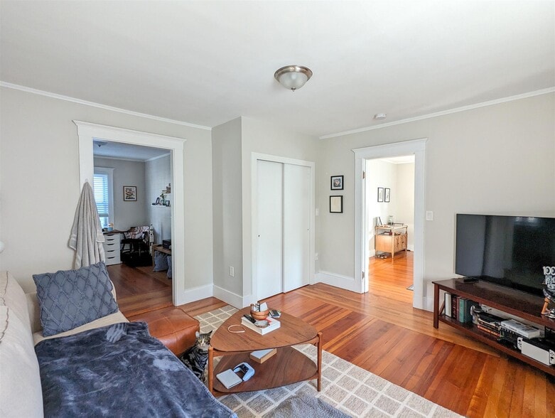 Building Photo - 29 Fairmount Ave