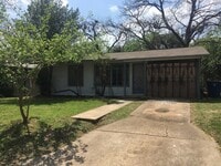 Building Photo - ***BUNGALOW IN THE HEART OF 78704***
