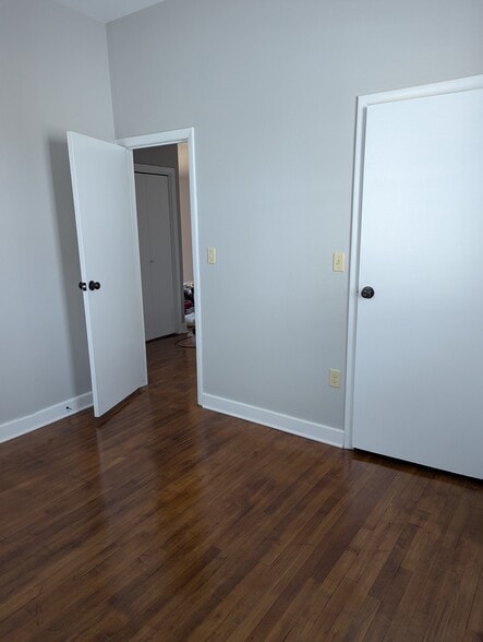 Bed #1 - 1506 E 10th St