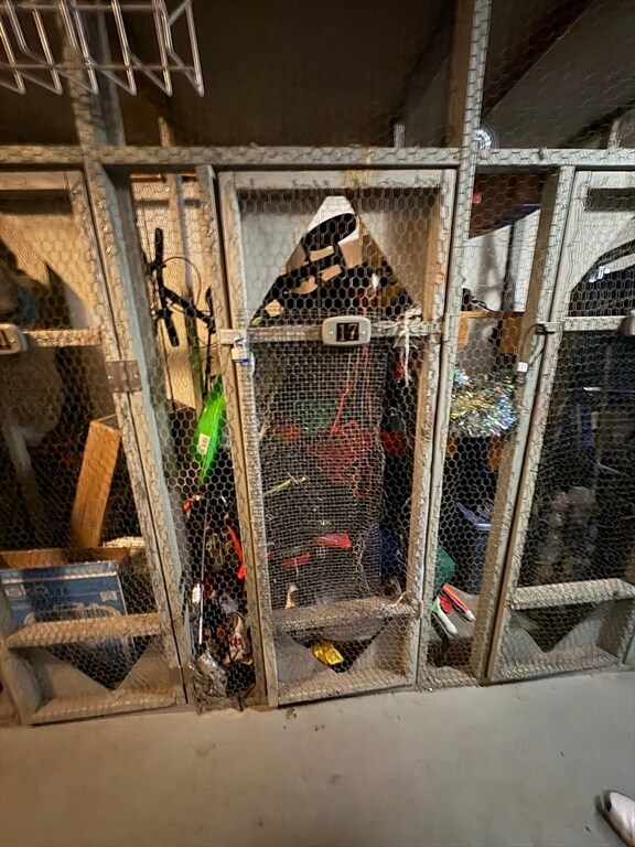 Building Photo - 39 Pleasant St