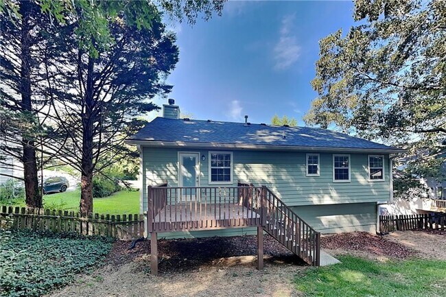 Building Photo - 3784 Cherokee Overlook Dr