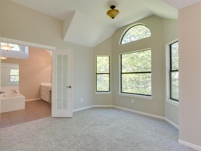 Building Photo - 3944 Kristencreek Ln