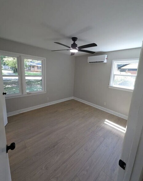 Building Photo - 2846 Kenhill Dr