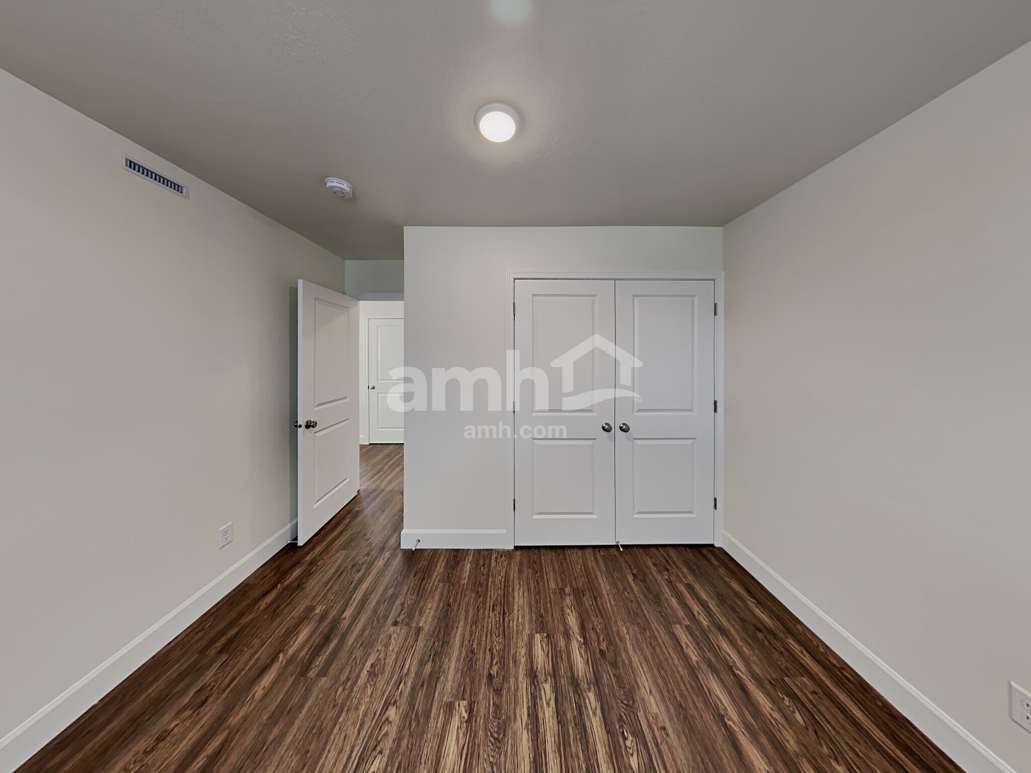 Building Photo - 2634 W 3340 S