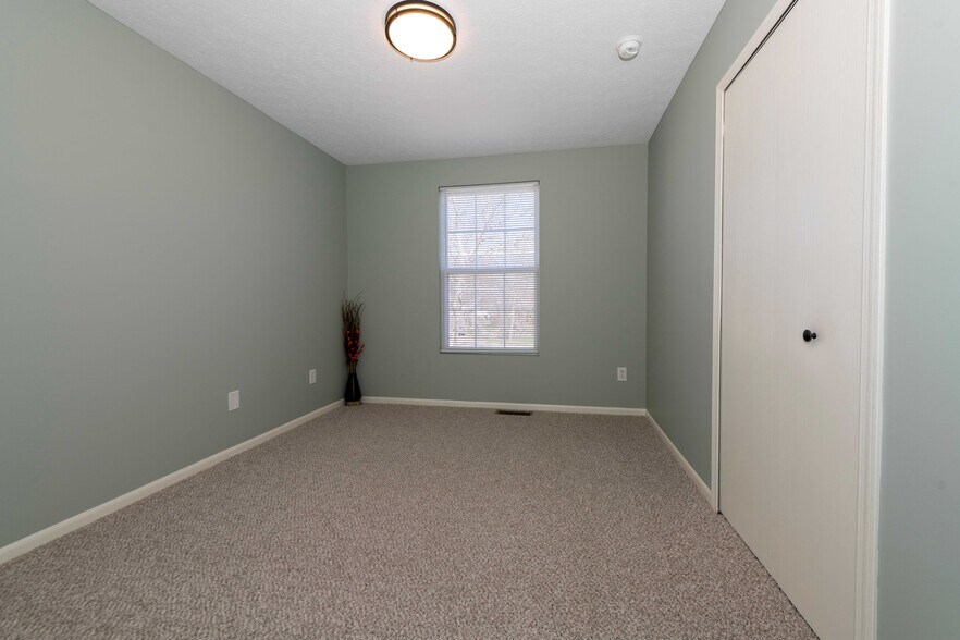 Building Photo - 291 Westgrove Ct