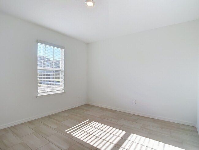 Building Photo - 10171 Boger Rnch Ct