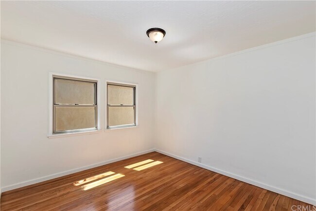 Building Photo - 3495 N Sierra Way