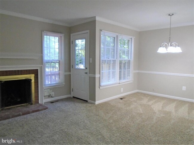 Building Photo - 1914 Duffield Ln