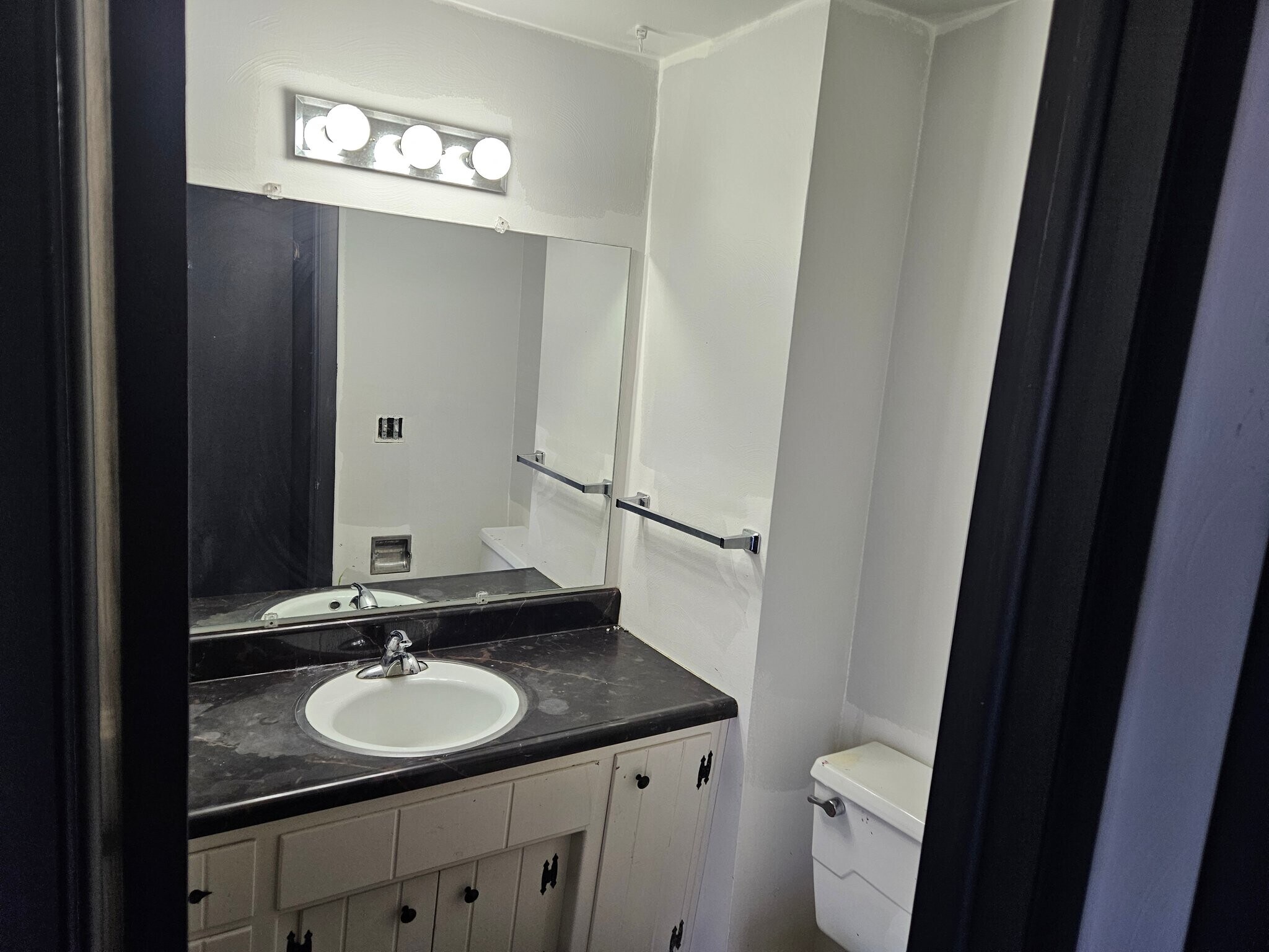 Building Photo - 1403 Beech Tree Dr