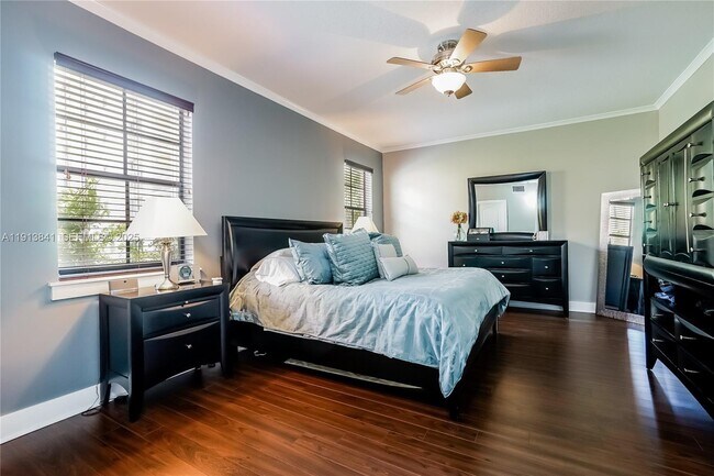 Building Photo - 2769 Coconut Ave