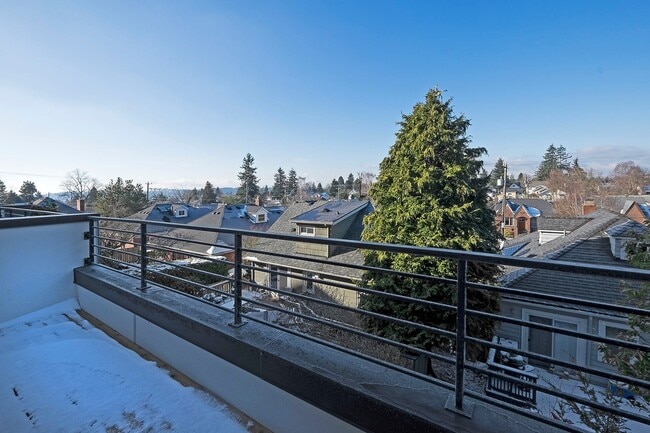 Building Photo - 8025 15th Ave NW