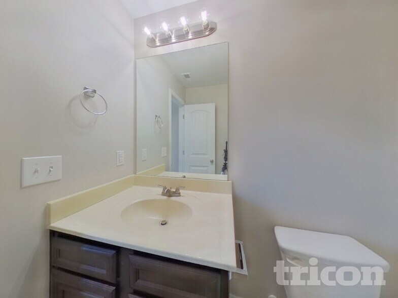 Building Photo - 5713 Pahaska Ct