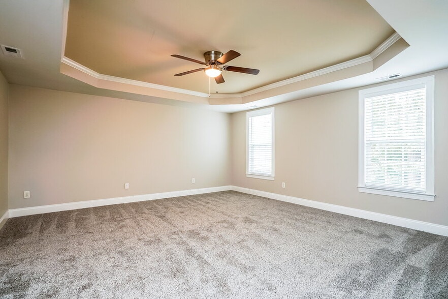 Building Photo - 221 Worthington Ct