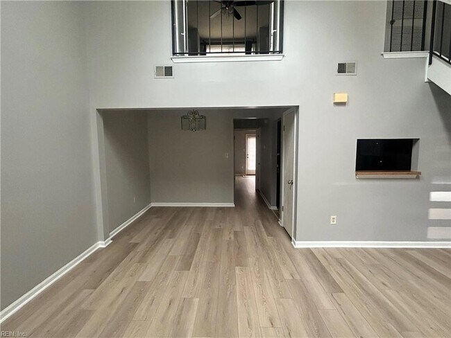 Building Photo - 655 Biltmore Dr