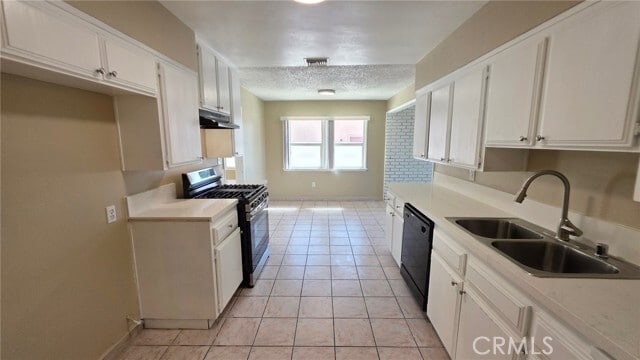 Building Photo - 8427 Oleander Ave