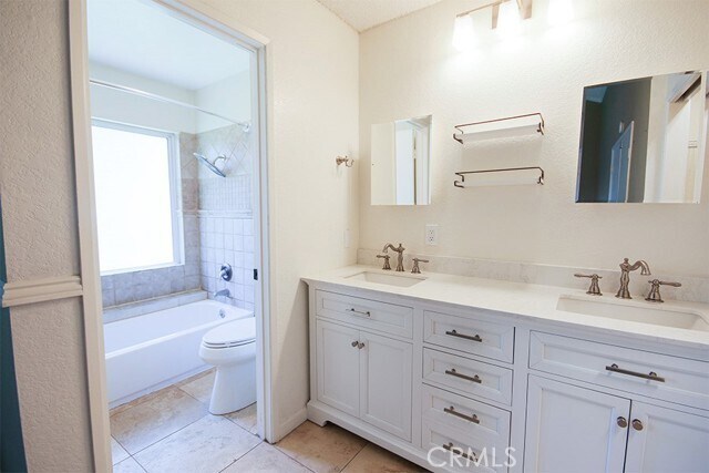 Building Photo - 17023 Mt Lomina Ct
