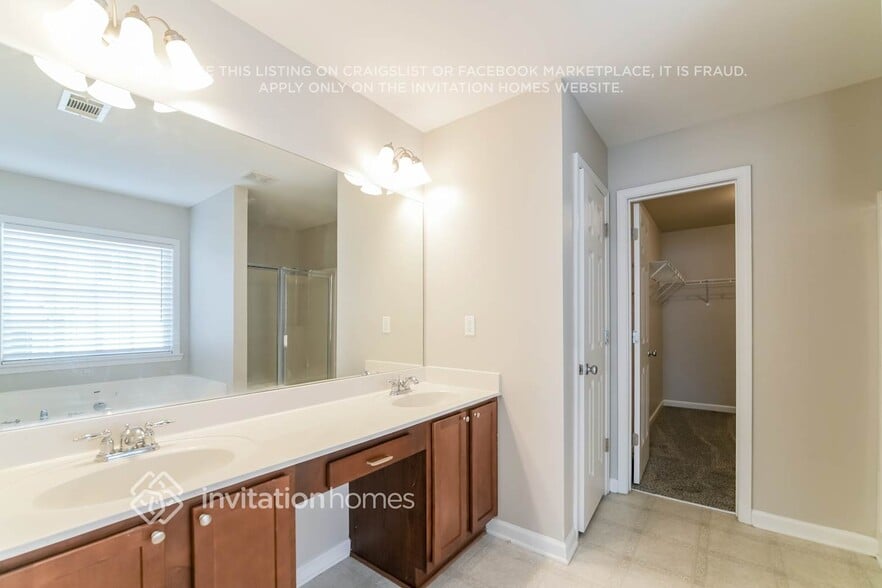 Building Photo - 3128 Forest Grove Trail