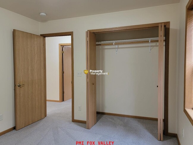 Building Photo - Charming 2 Bedroom Condo in the Heart of B...