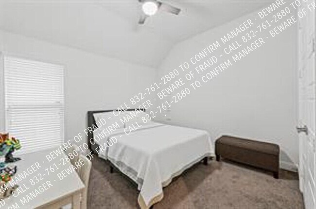 Building Photo - 2606 San Jacinto Dr