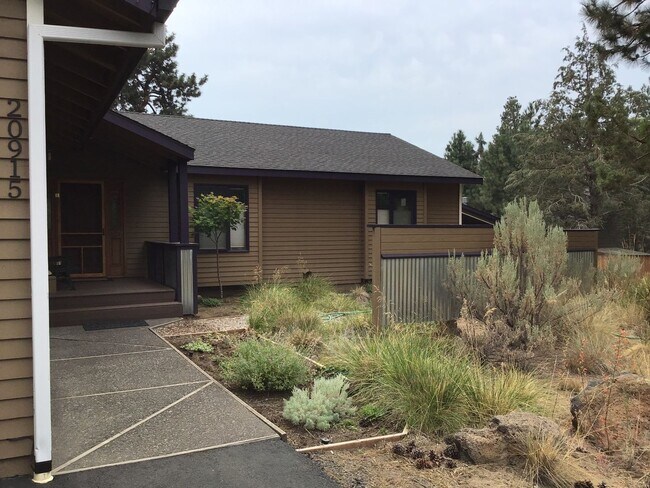 Primary Photo - SEASONAL FURNISHED SHORT TERM RENTAL Offer...