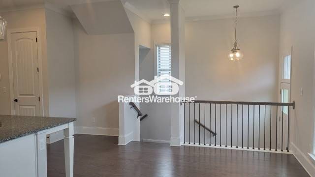 Building Photo - 601 Alexander Hills
