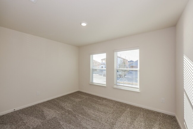 Building Photo - 1301 Redpine Dr