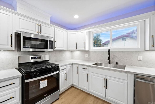 Building Photo - 13824 Powers Rd