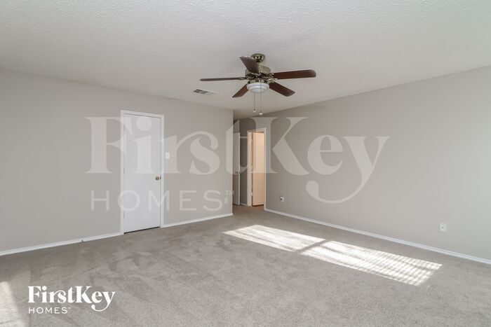 Building Photo - 5216 Newcastle Ln
