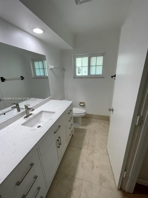 Building Photo - 6802 SW 34th Ct