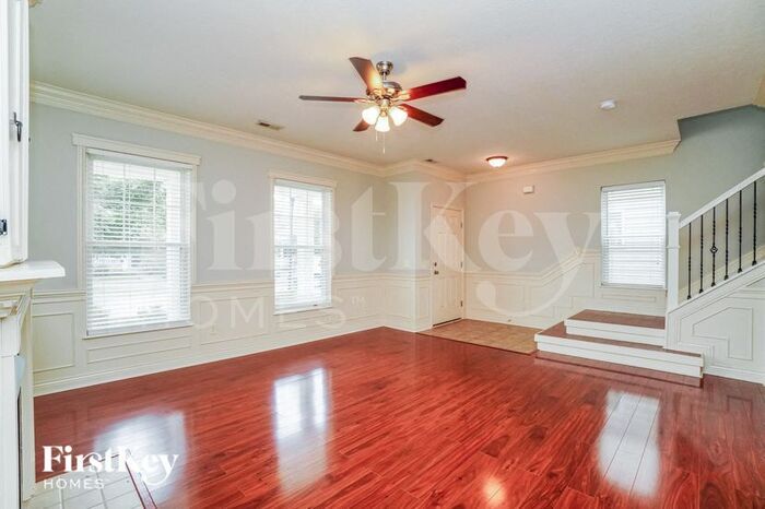 Building Photo - 5620 Cardin Blvd