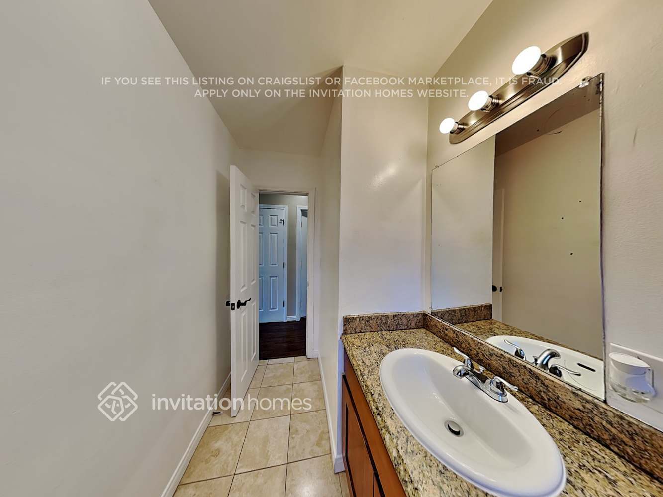 Building Photo - 6828 Nevada Ave