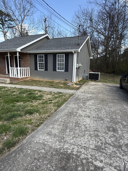 Building Photo - 8623 Leatherwood Trl