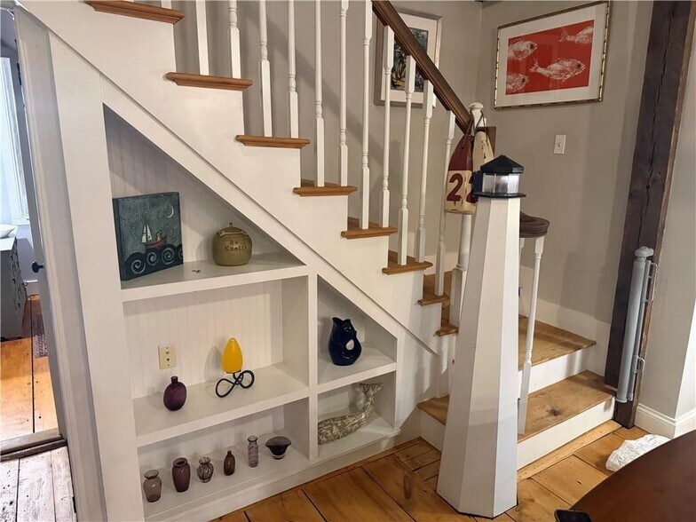 Building Photo - 31 Bradford St