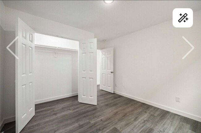 Building Photo - 2312 Wavell St