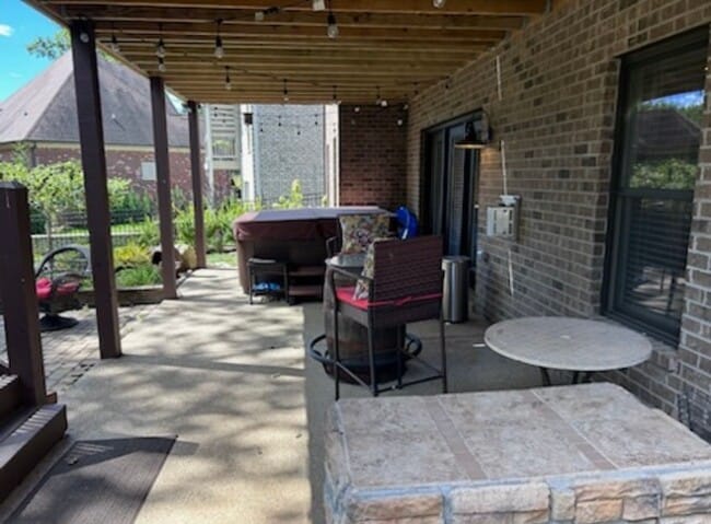 Building Photo - 1313 Provident Creek Ct